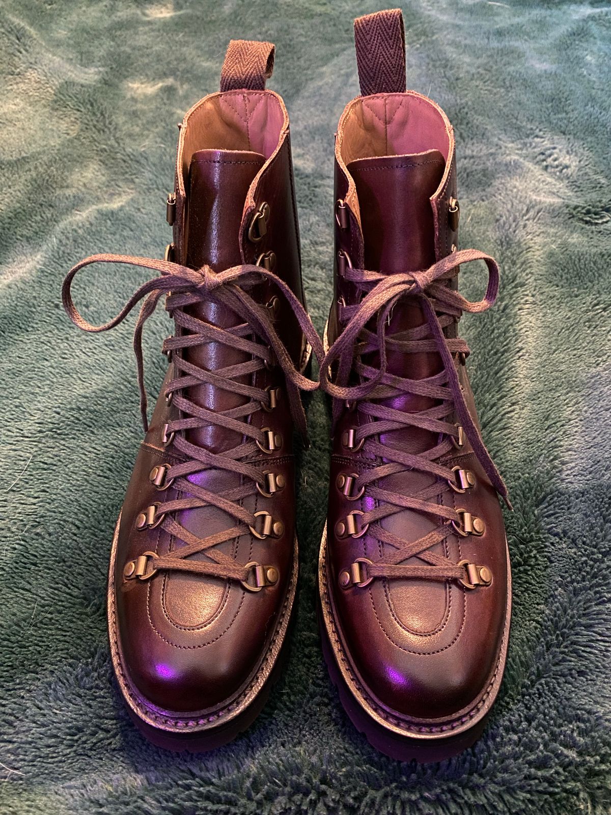 Photo by booth on October 4, 2022 of the Grenson Unlisted Model in Unknown Leather.