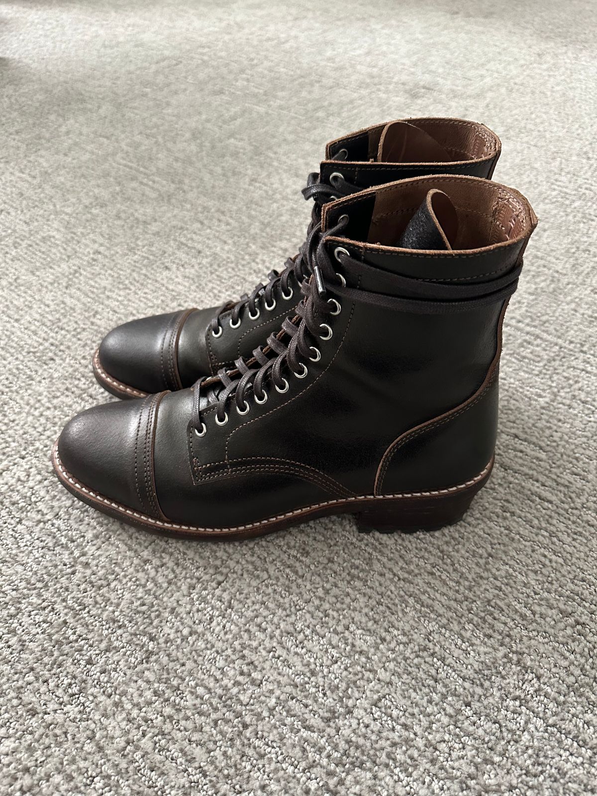 Photo by carey_francis on November 6, 2023 of the Thursday Logger in Horween Dark Brown Waxed Flesh.