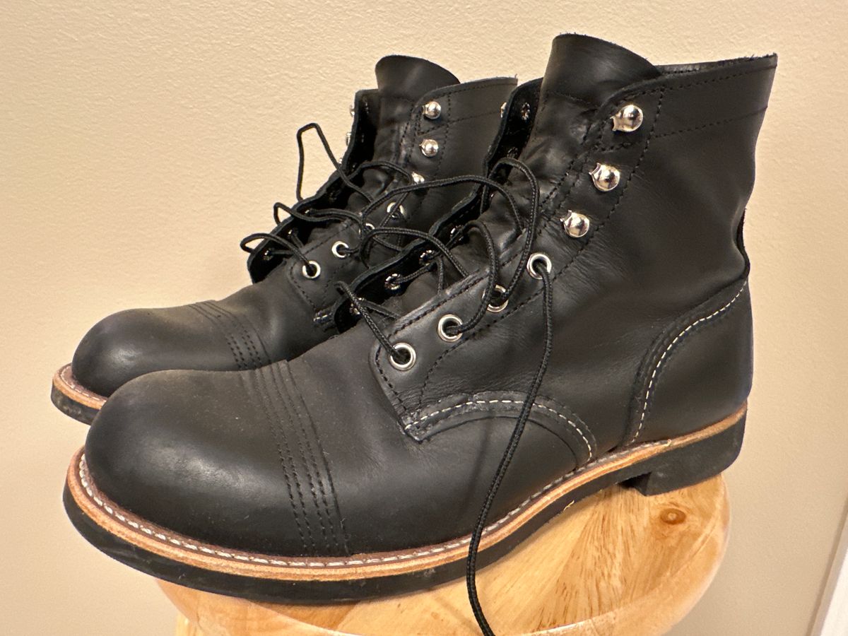 Photo by wallatony on January 7, 2024 of the Red Wing Iron Ranger in S.B. Foot Black Harness.
