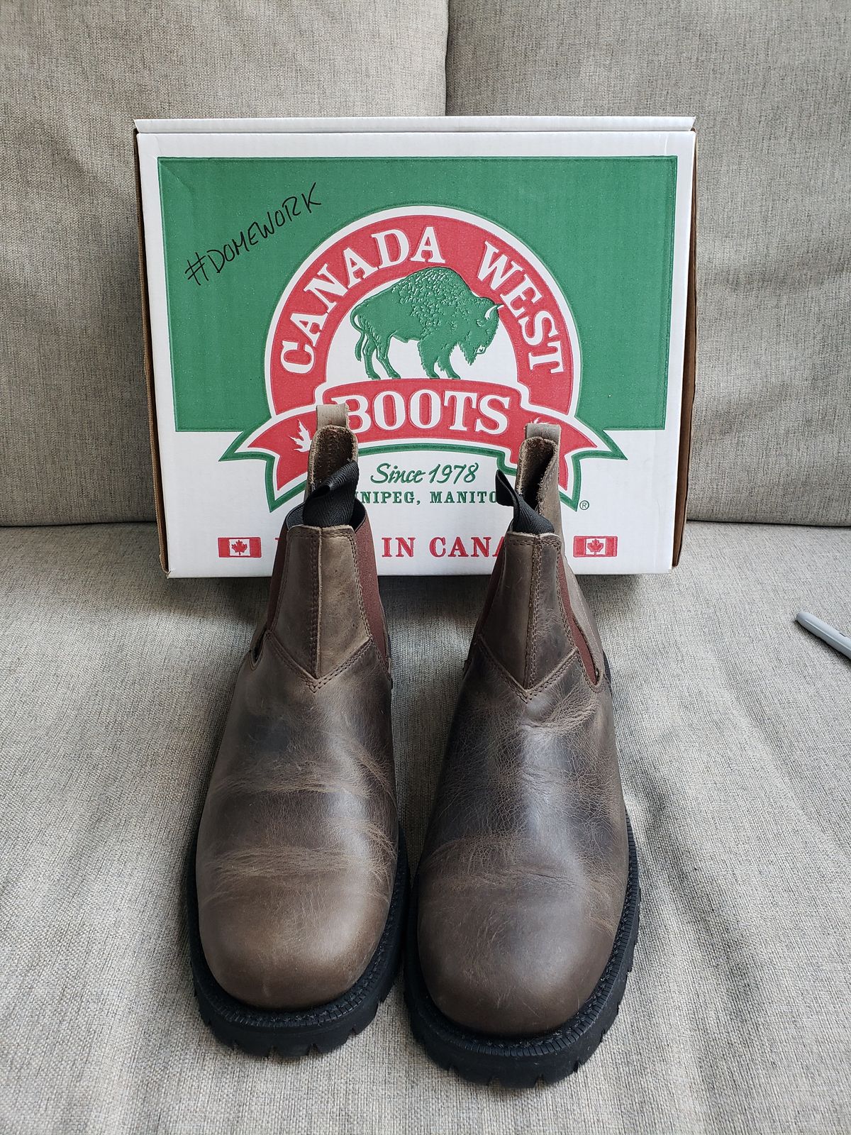 Photo by jpsmith on October 6, 2022 of the Canada West Boots Romeo in Crazy Horse.