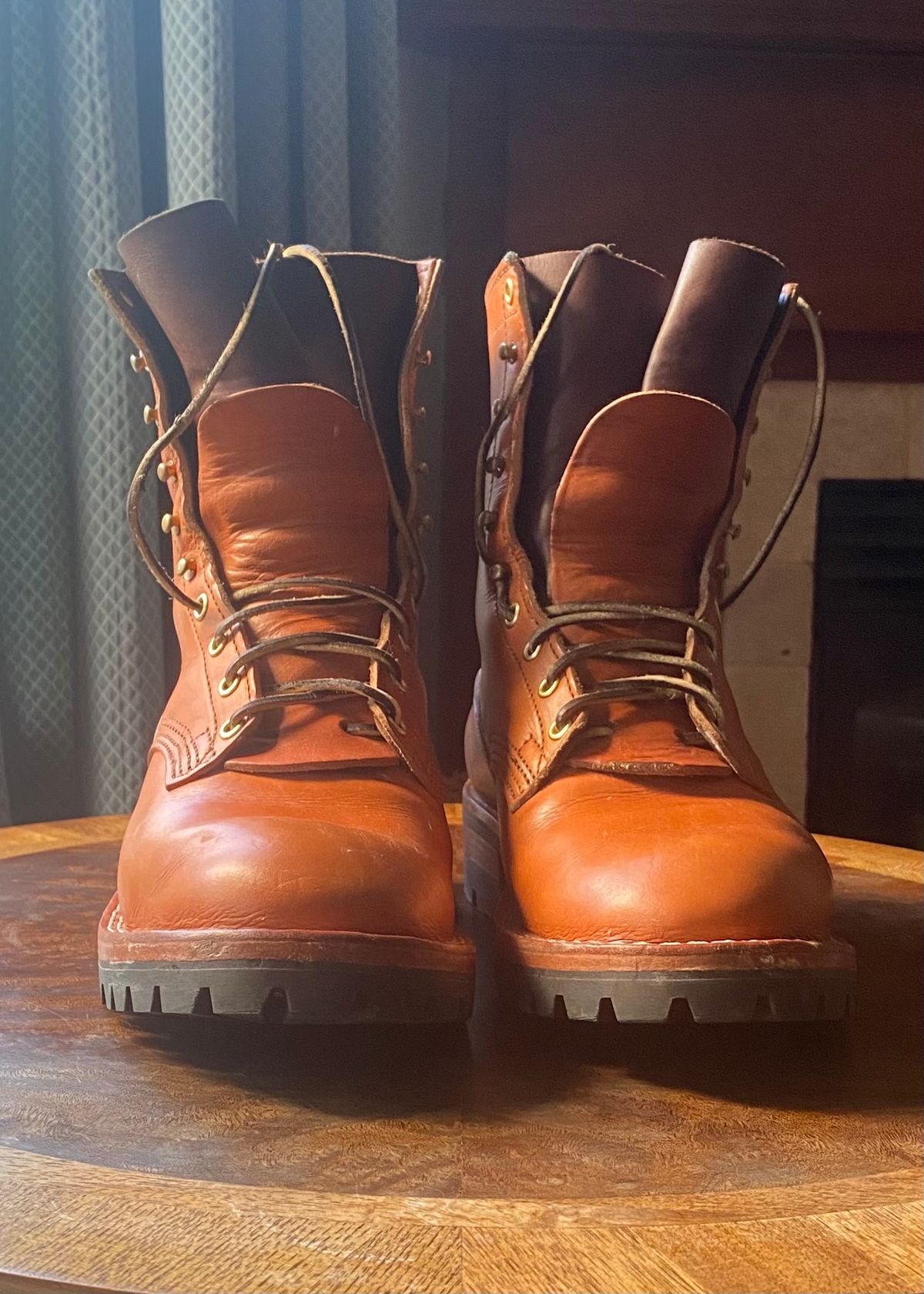 Photo by alain.sauve on November 5, 2023 of the Nicks DomePro in Wickett & Craig Tan English Bridle.