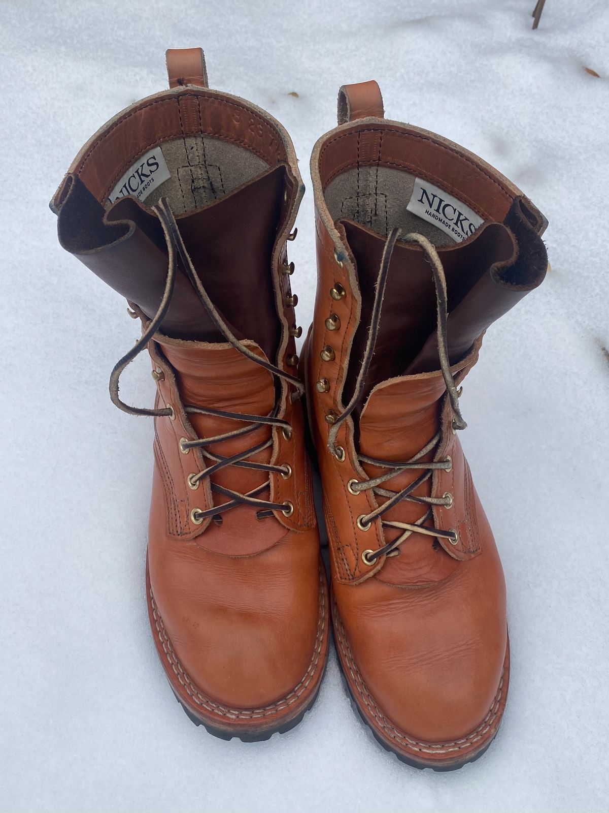 Photo by alain.sauve on December 2, 2023 of the Nicks DomePro in Wickett & Craig Tan English Bridle.