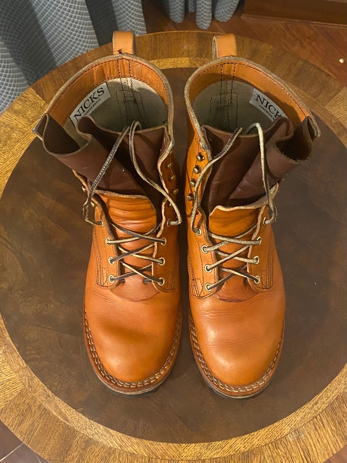 Photo by alain.sauve on January 6, 2024 of the Nicks DomePro in Wickett & Craig Tan English Bridle.