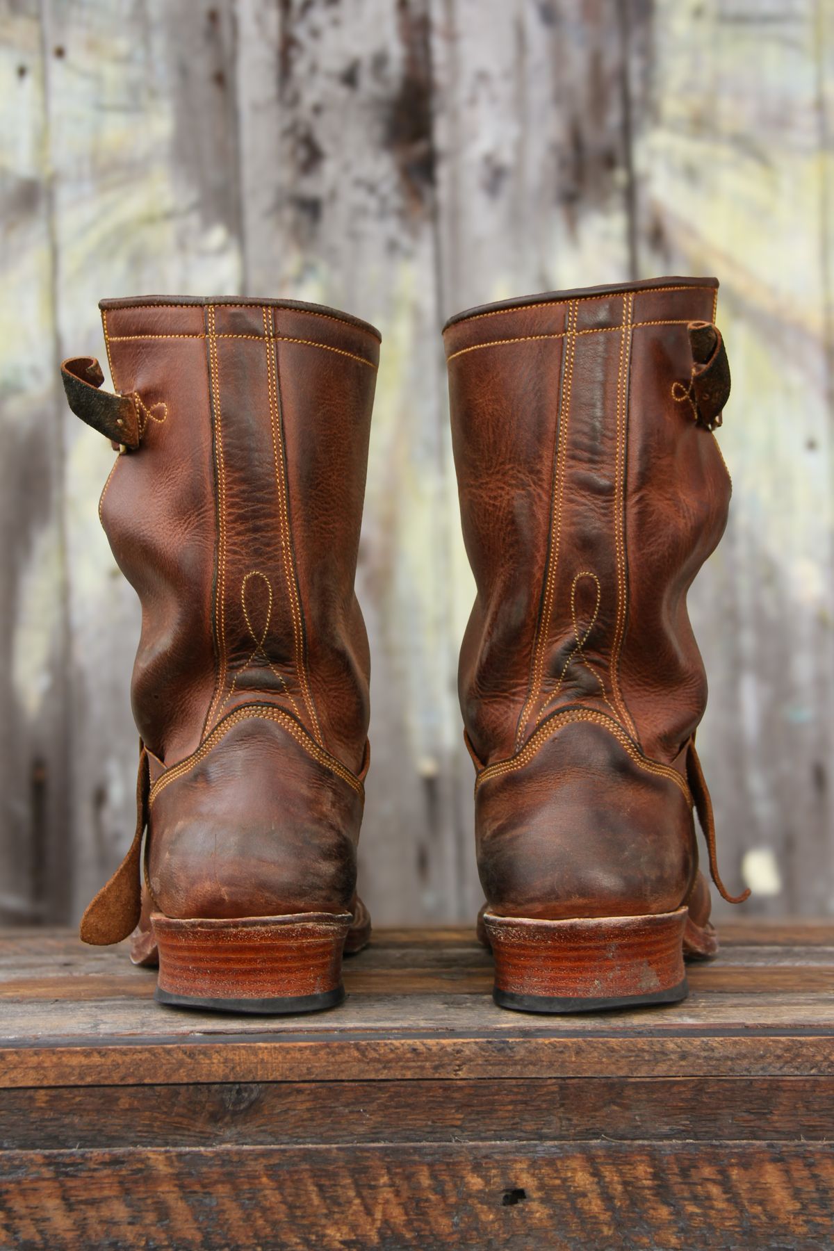 Photo by KVanDev on February 1, 2024 of the Fortis Boots Tapak 2.0 Engineer Boots in Indonesian Dark Brown Pull Up.