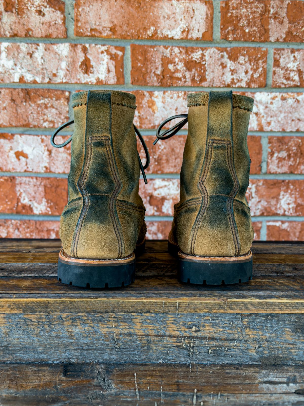 Photo by KVanDev on October 31, 2025 of the Russell Moccasin Co. Backcountry in Horween Marine Field Roughout.