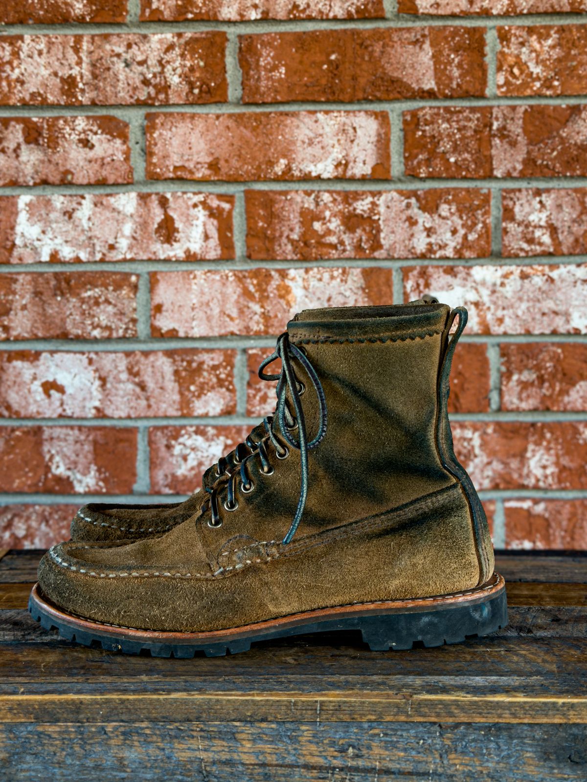 Photo by KVanDev on February 5, 2026 of the Russell Moccasin Co. Backcountry in Horween Marine Field Roughout.