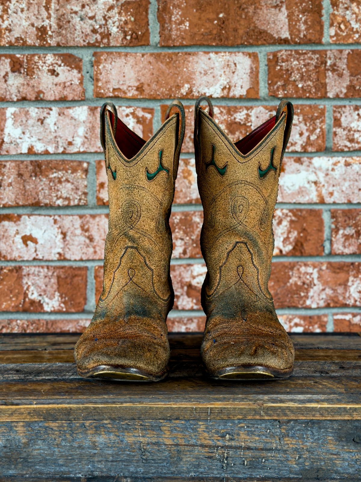 Photo by KVanDev on April 5, 2026 of the Fortis Boots Cowboy Boot in Indonesian Natural Veg Tan.