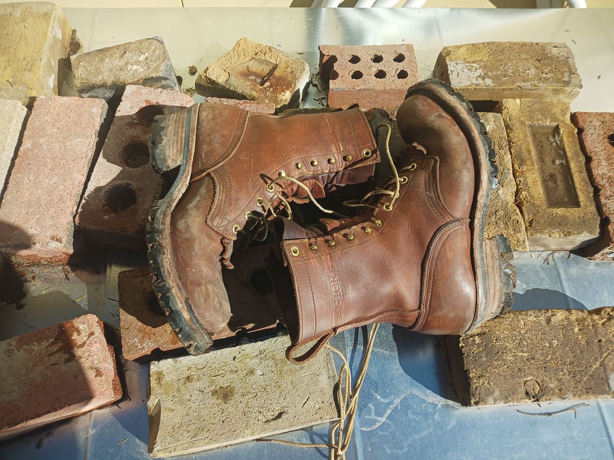 Photo by timmoffatt on March 1, 2024 of the Nicks BuilderPro in Seidel 1964 Brown.