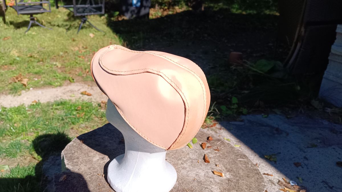 Photo by timmoffatt on October 1, 2025 of the Self-Made Flat Cap in Vegetable Tan.