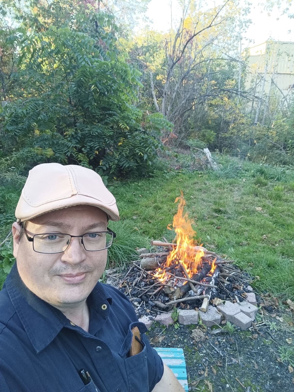 Photo by timmoffatt on October 4, 2025 of the Self-Made Flat Cap in Vegetable Tan.
