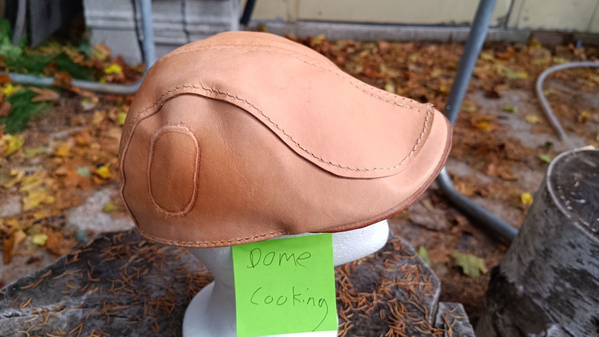 Photo by timmoffatt on November 1, 2025 of the Self-Made Flat Cap in Vegetable Tan.