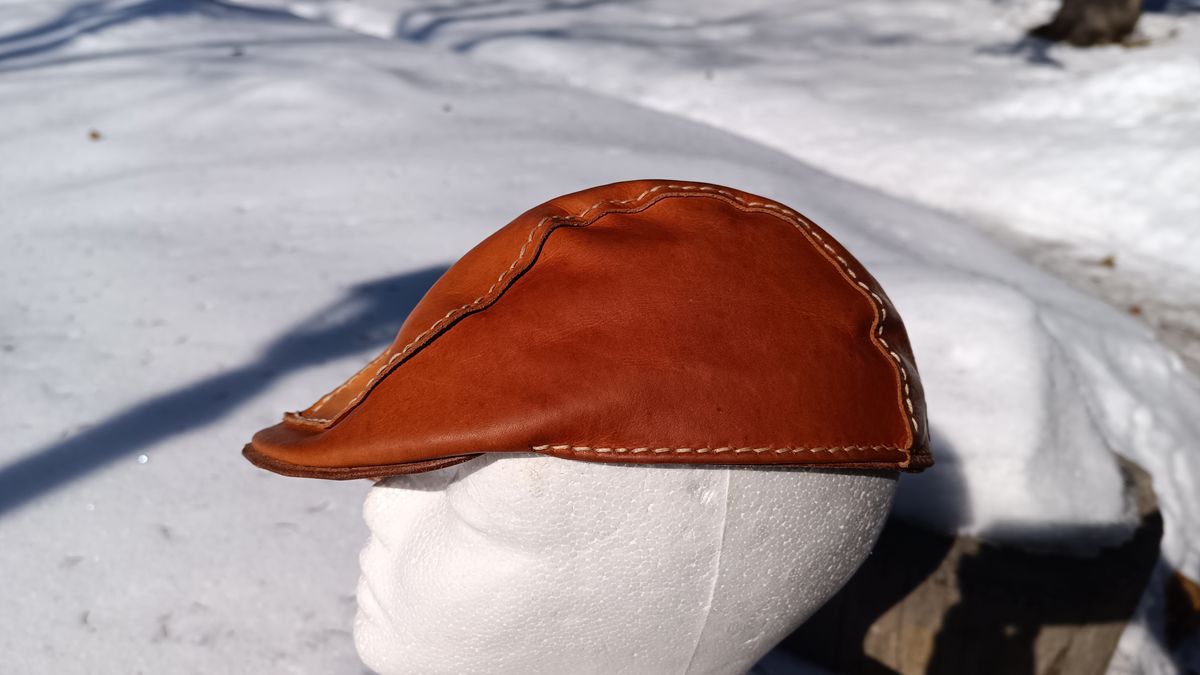 Photo by timmoffatt on March 2, 2026 of the Self-Made Flat Cap in Vegetable Tan.