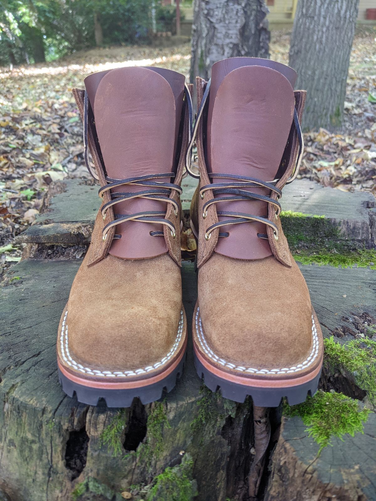 Photo by HairySuede on October 3, 2022 of the Nicks Urban Logger in Seidel 1964 Brown Roughout.