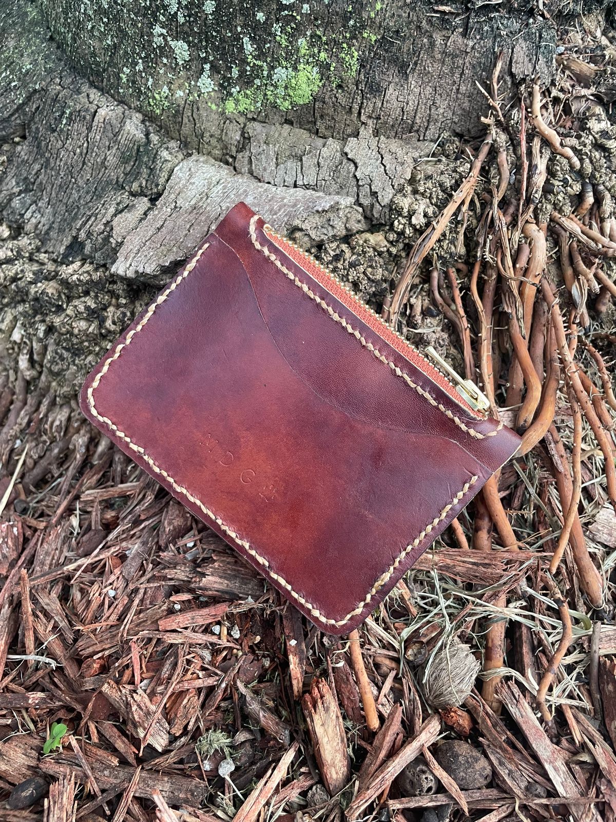 Photo by solidsalami117 on October 5, 2025 of the Self-Made Zip Wallet in “Bracklen” Ilcea Museum Calf.