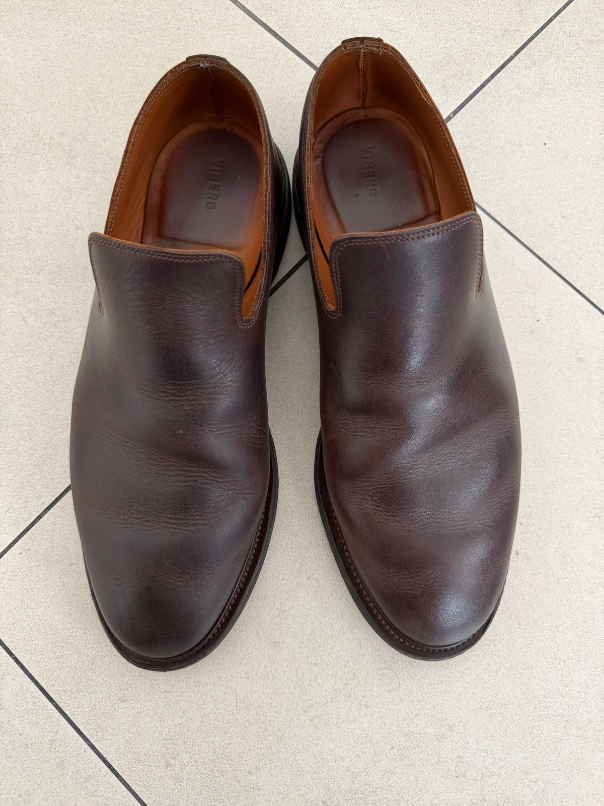 Photo by solidsalami117 on February 5, 2026 of the Viberg Slipper in C.F. Stead Whiskey Phoenix.