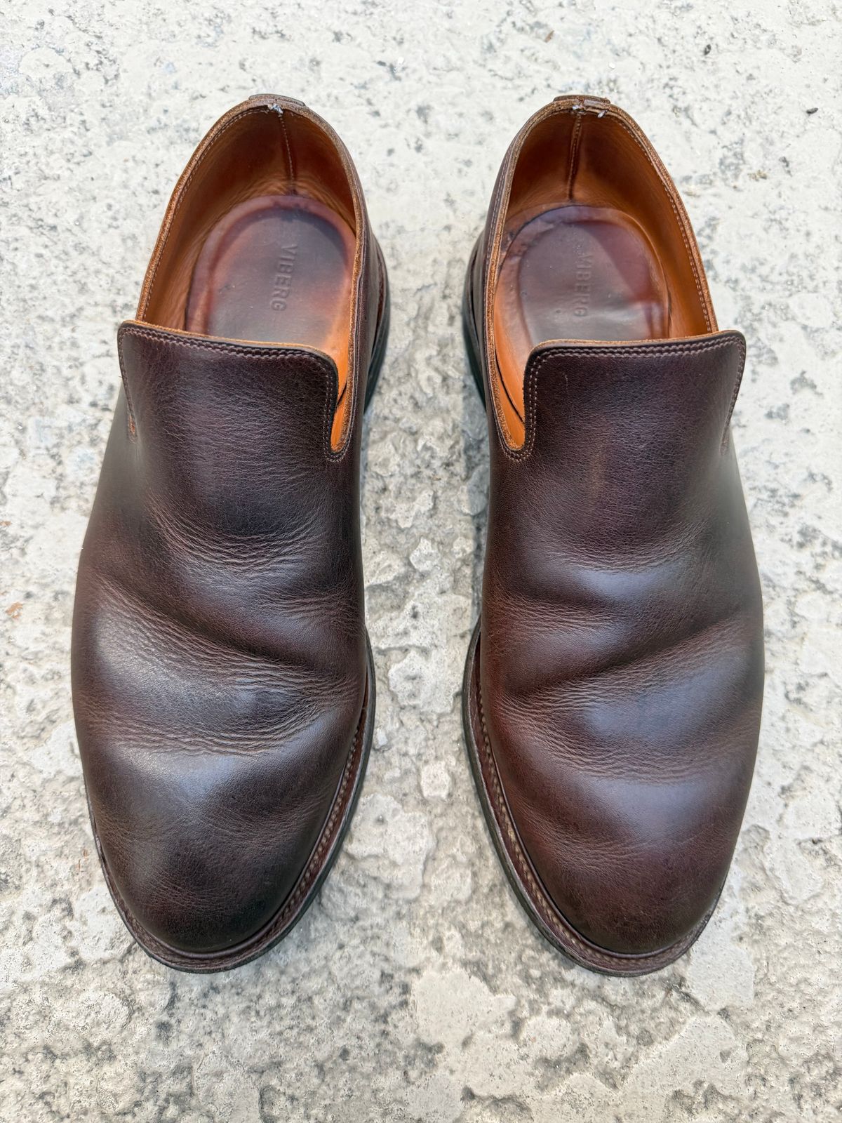 Photo by solidsalami117 on April 5, 2026 of the Viberg Slipper in C.F. Stead Whiskey Phoenix.