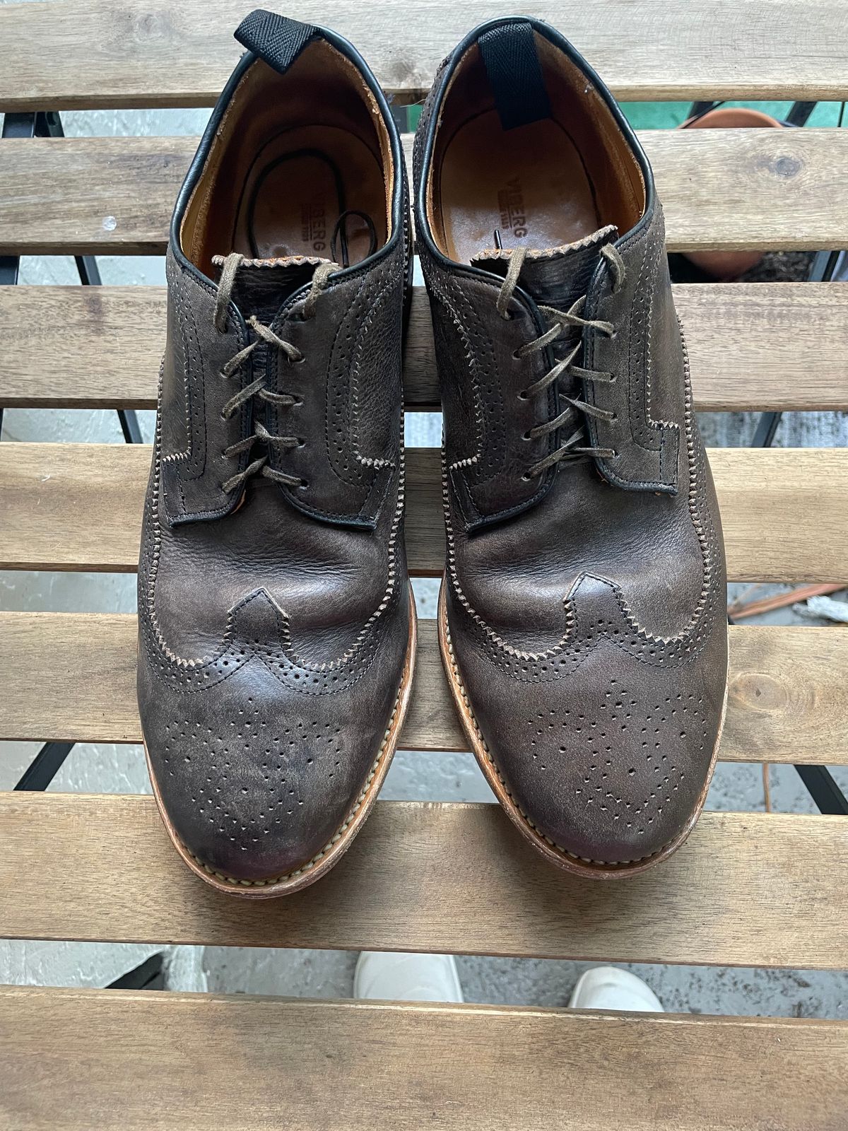 Photo by solidsalami117 on November 5, 2024 of the Viberg Brogue Shoe in Dust Calf.