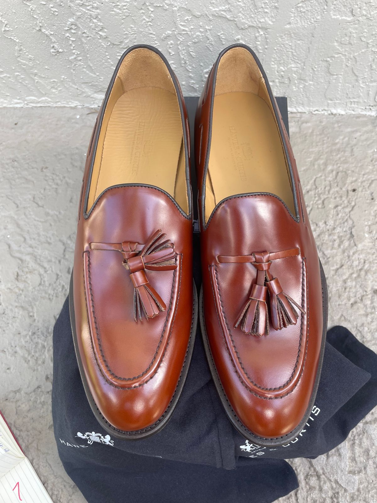 Photo by solidsalami117 on October 1, 2025 of the Hawes & Curtis Tassel Loafers in Tan Polido Calf.