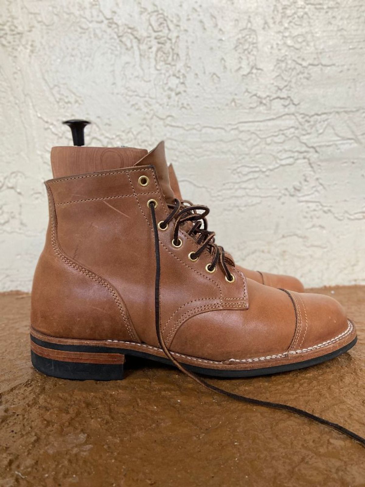 Photo by solidsalami117 on November 1, 2021 of the Truman Service Boot in Maryam Fango Horsebutt.