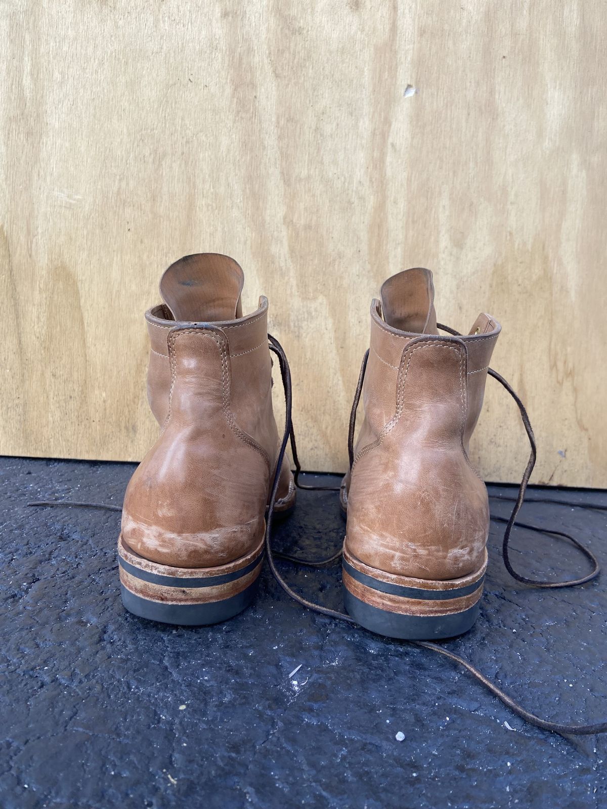 Photo by solidsalami117 on January 6, 2022 of the Truman Service Boot in Maryam Fango Horsebutt.
