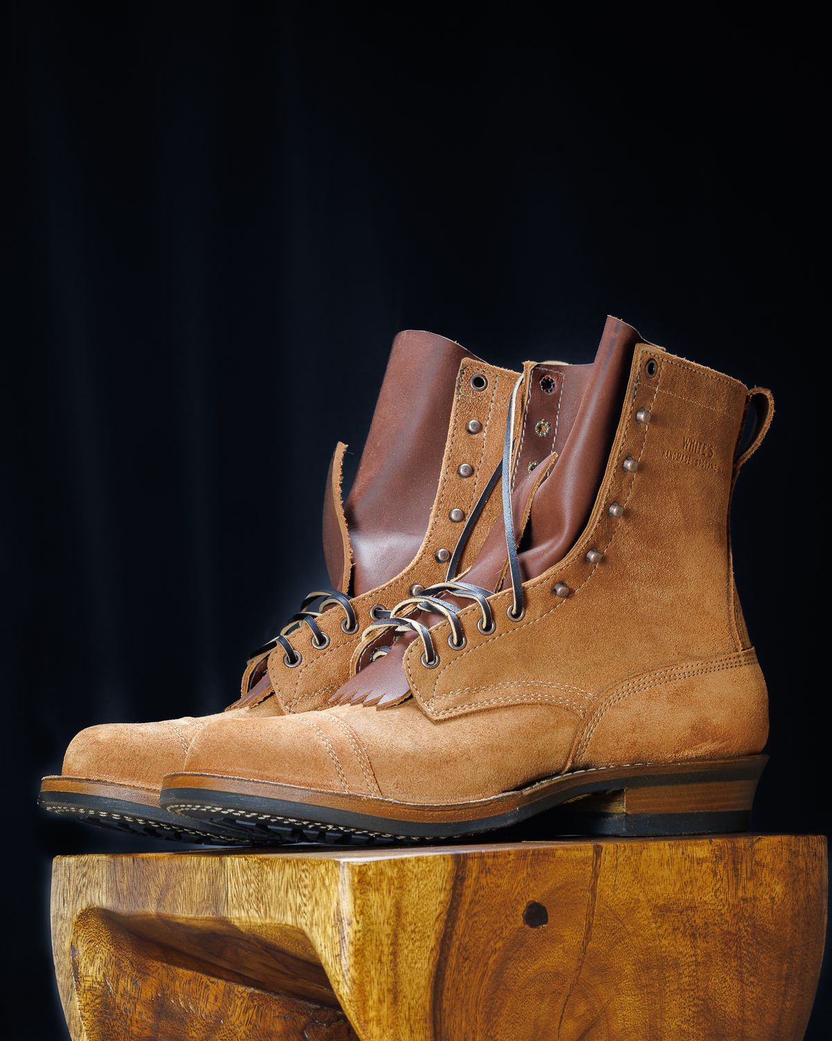 Photo by onelastboot on October 6, 2024 of the White's Bounty Hunter in Seidel Red Dog Oil Tan Roughout.