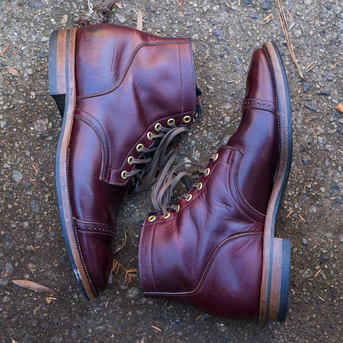 Photo by onelastboot on December 1, 2022 of the Viberg Service Boot in Horween Color 8 Chromexcel.