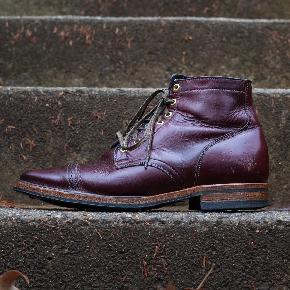 Photo by onelastboot on January 2, 2023 of the Viberg Service Boot in Horween Color 8 Chromexcel.