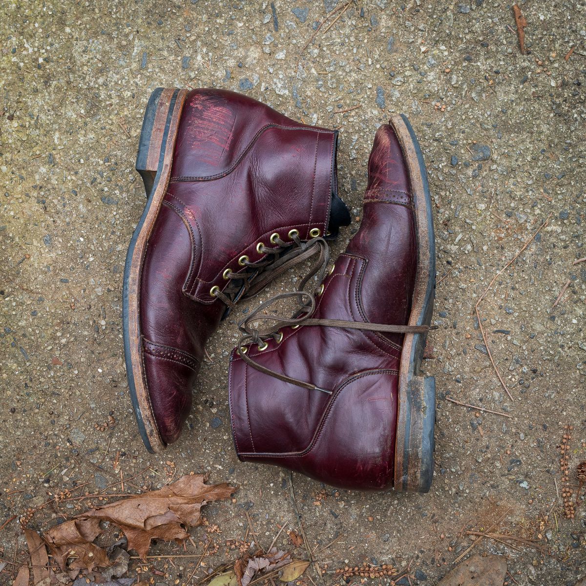 Photo by onelastboot on February 1, 2023 of the Viberg Service Boot in Horween Color 8 Chromexcel.