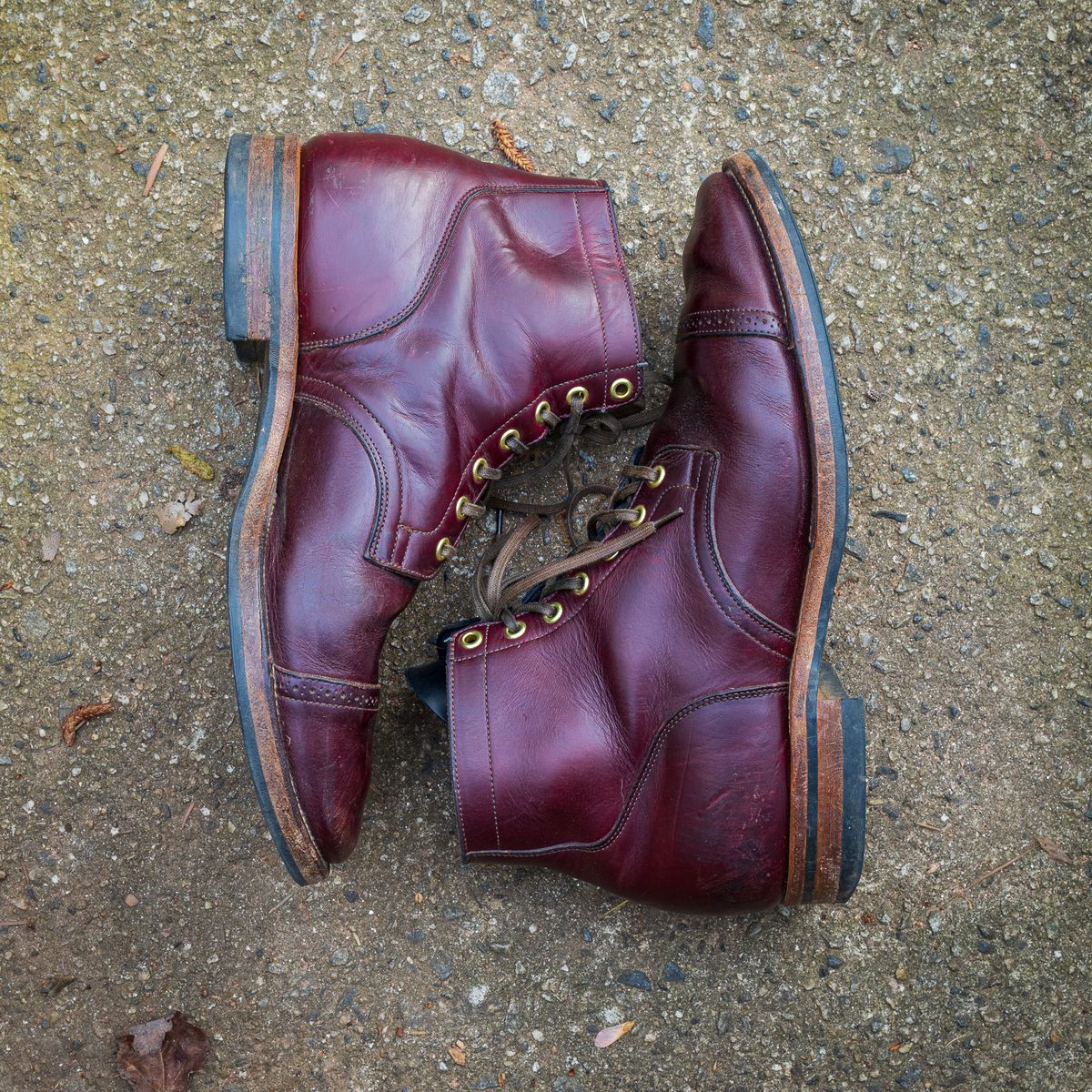Photo by onelastboot on April 1, 2023 of the Viberg Service Boot in Horween Color 8 Chromexcel.