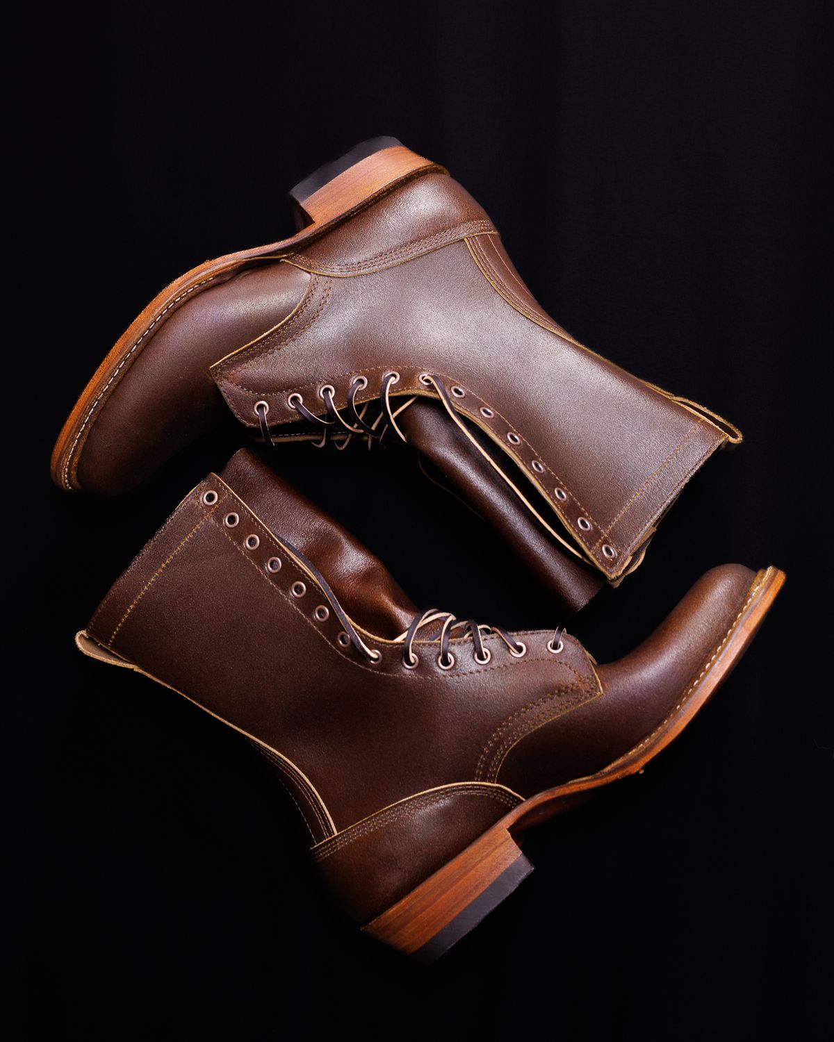 Photo by onelastboot on November 1, 2024 of the White's Bounty Hunter in Horween Cinnamon Waxed Flesh.