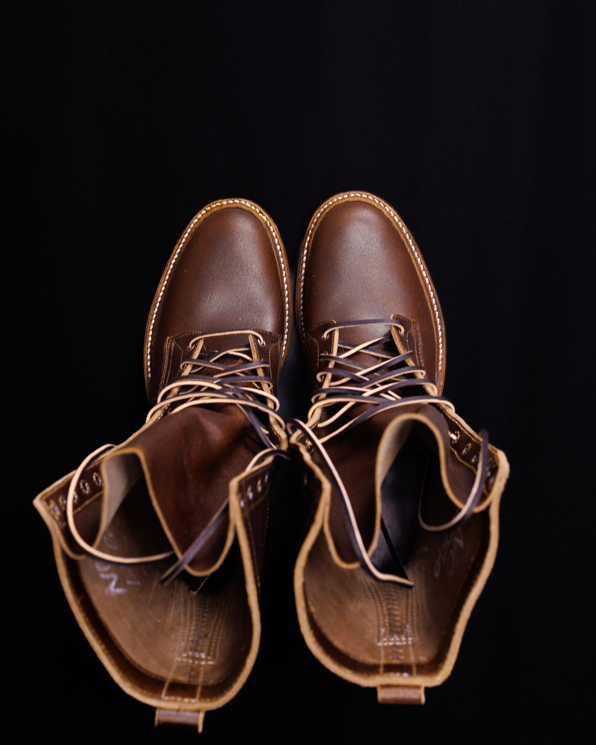 Photo by onelastboot on November 1, 2024 of the White's Bounty Hunter in Horween Cinnamon Waxed Flesh.