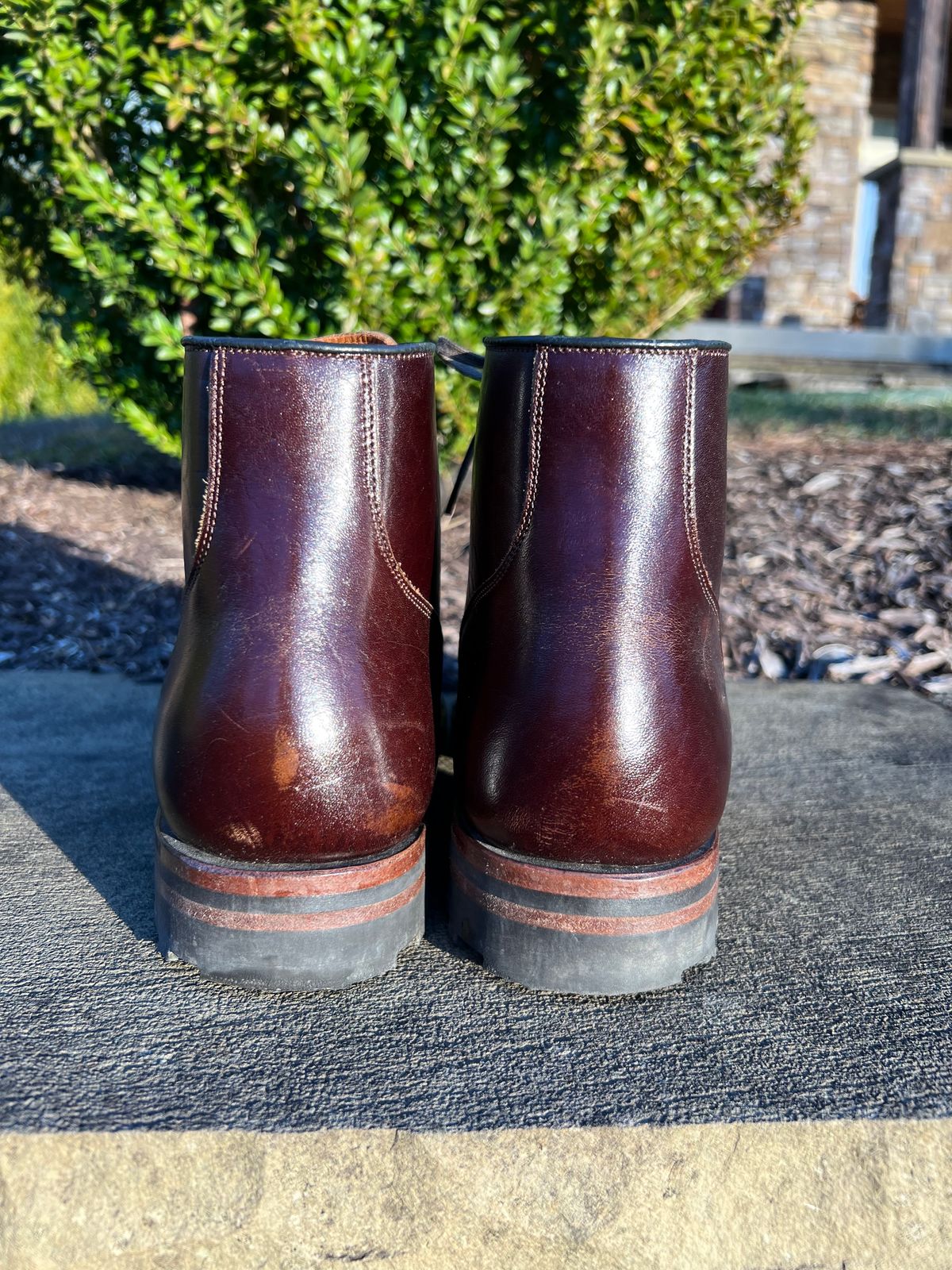 Photo by wvbootsndenim on December 6, 2022 of the Viberg Service Boot in Shinki Dark Brown Oiled Horsebutt.
