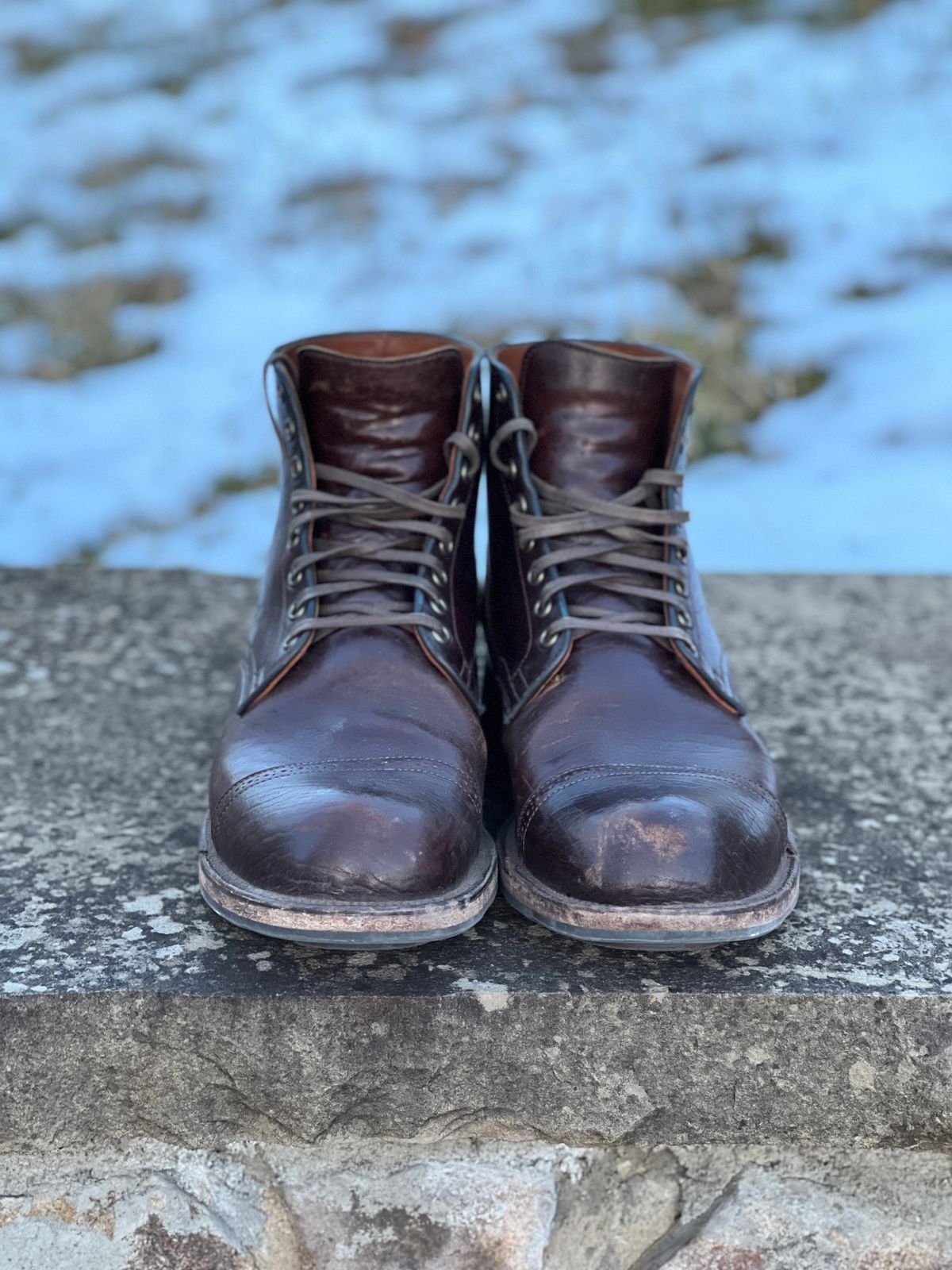 Photo by wvbootsndenim on February 5, 2023 of the Viberg Service Boot in Shinki Dark Brown Oiled Horsebutt.