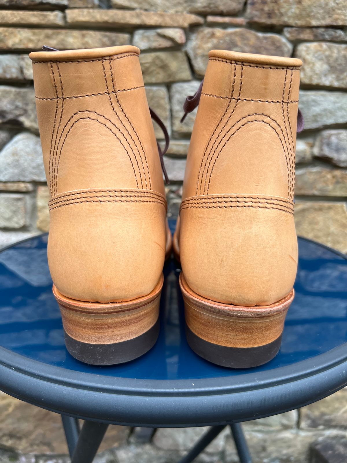 Photo by wvbootsndenim on October 1, 2024 of the John Lofgren Steel Gang Boots in Badalassi Carlo Bone Pueblo.