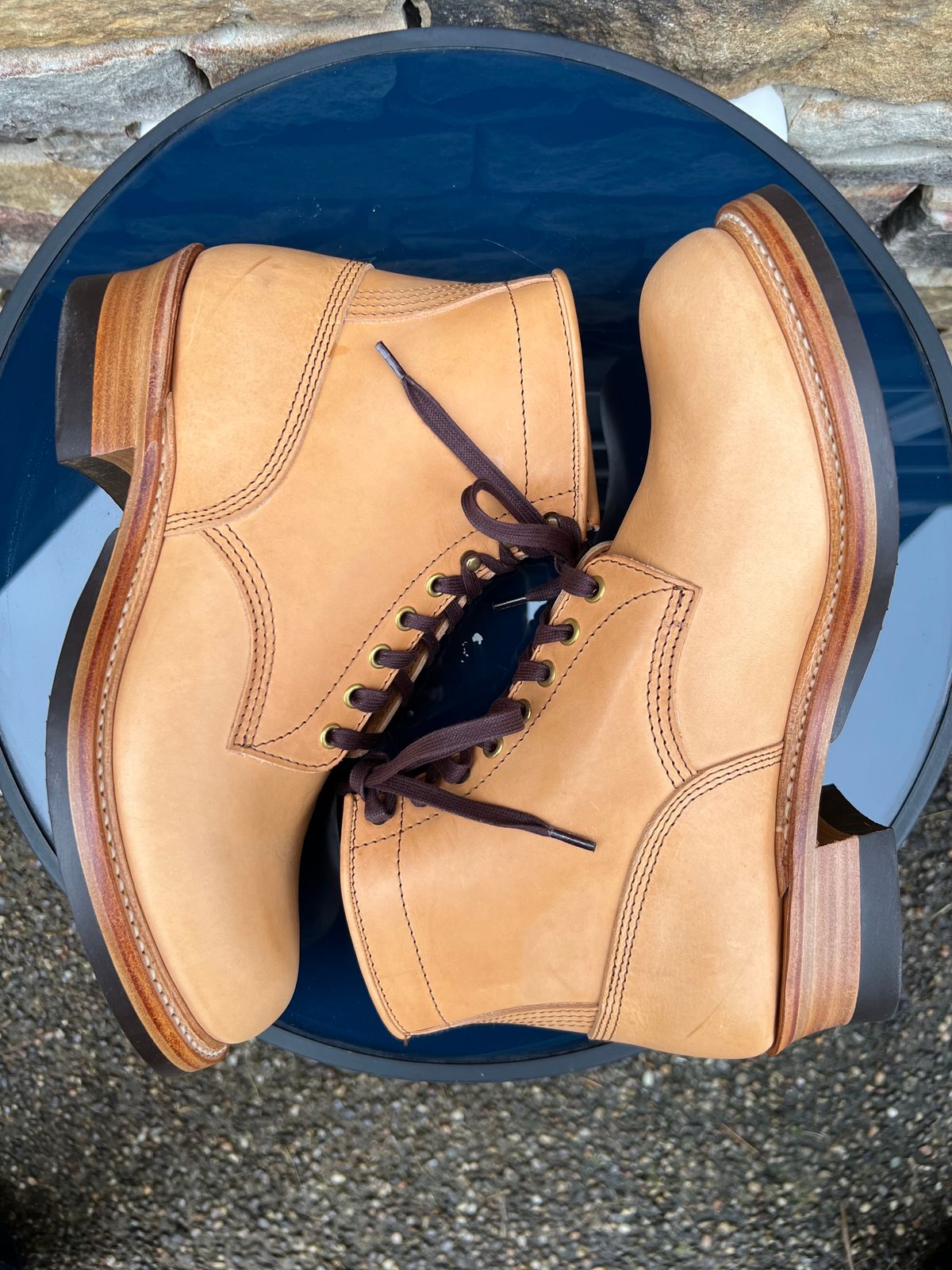 Photo by wvbootsndenim on October 1, 2024 of the John Lofgren Steel Gang Boots in Badalassi Carlo Bone Pueblo.