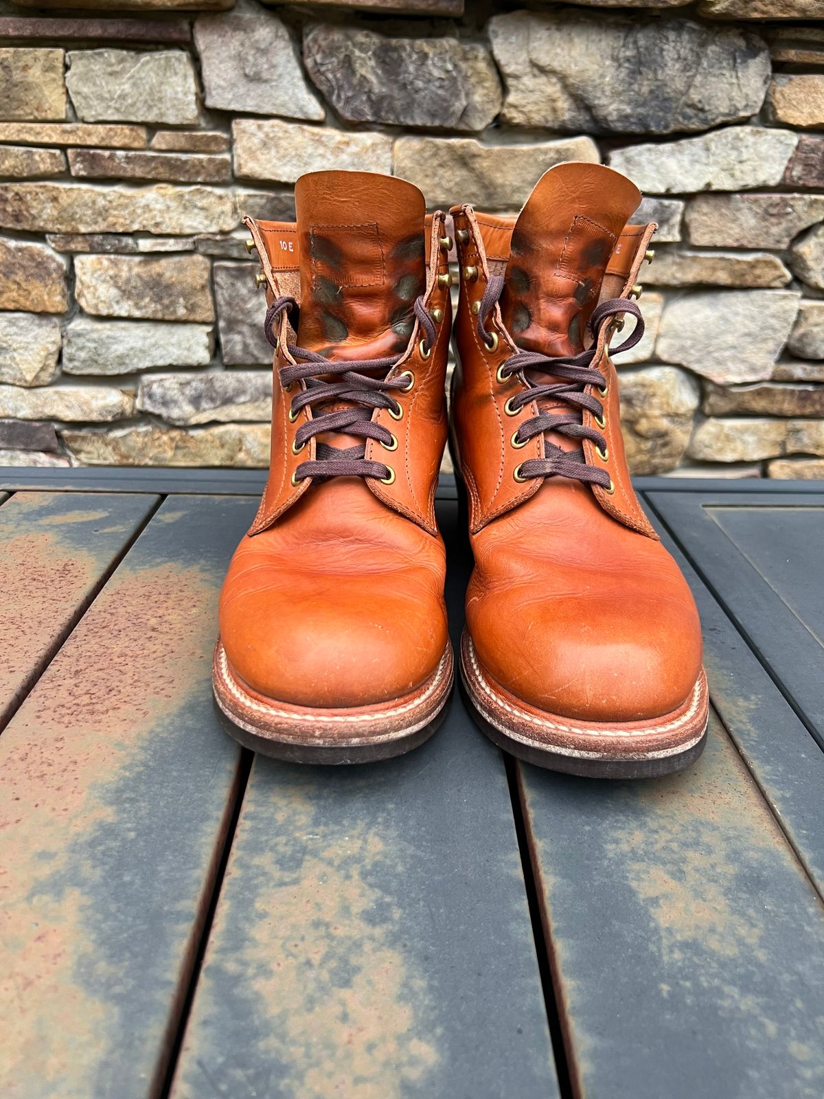 Photo by wvbootsndenim on March 1, 2025 of the John Lofgren Steel Gang Boots in Badalassi Carlo Bone Pueblo.