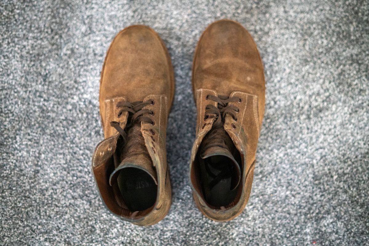 Photo by cconway816 on January 6, 2024 of the Oak Street Bootmakers Field Boot in Horween Natural Chromexcel Roughout.