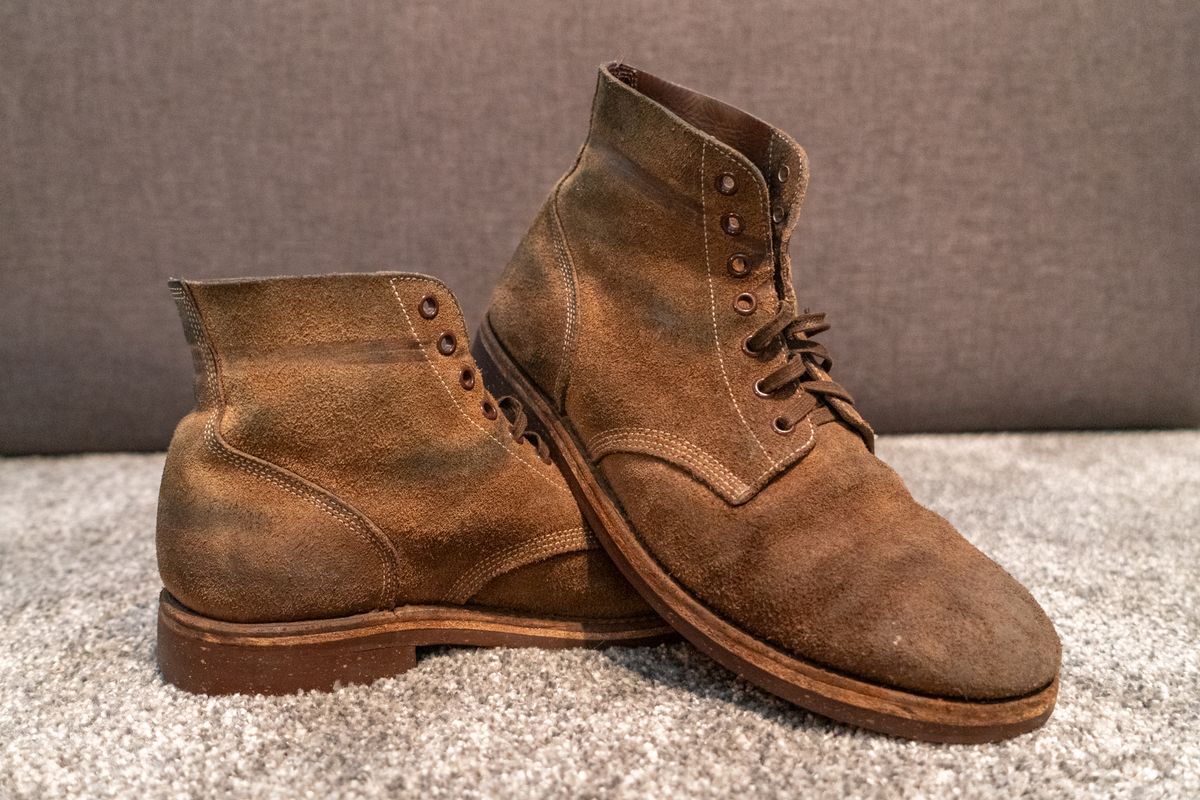 Photo by cconway816 on March 6, 2024 of the Oak Street Bootmakers Field Boot in Horween Natural Chromexcel Roughout.