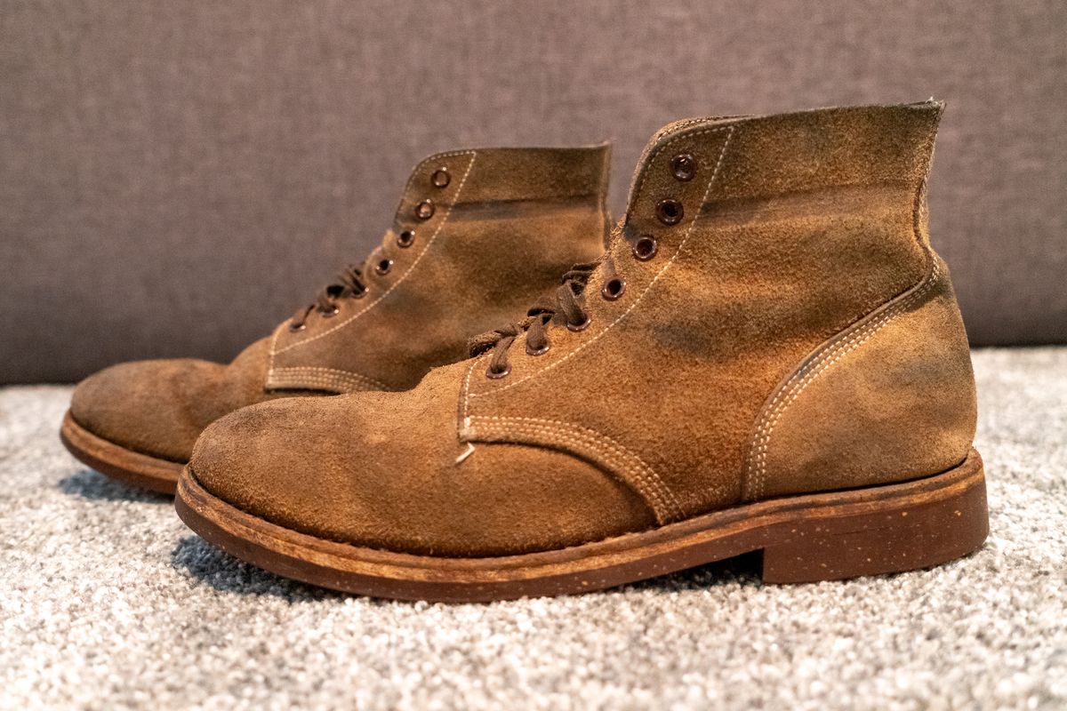 Photo by cconway816 on March 6, 2024 of the Oak Street Bootmakers Field Boot in Horween Natural Chromexcel Roughout.
