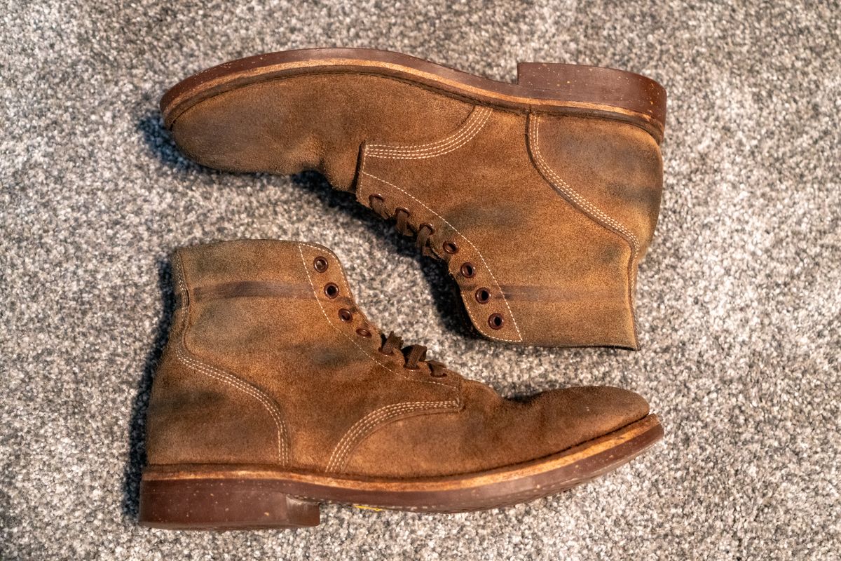 Photo by cconway816 on March 6, 2024 of the Oak Street Bootmakers Field Boot in Horween Natural Chromexcel Roughout.