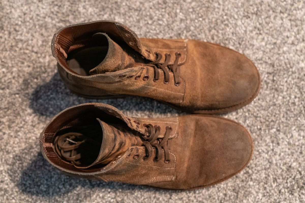 Photo by cconway816 on March 6, 2024 of the Oak Street Bootmakers Field Boot in Horween Natural Chromexcel Roughout.