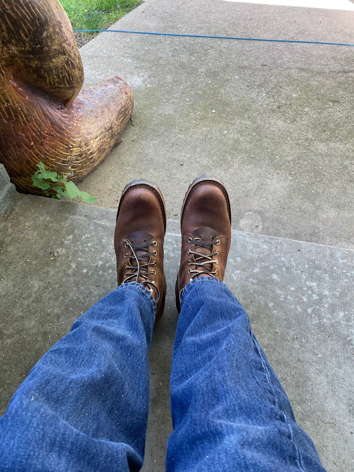 Photo by prock1820 on March 31, 2023 of the Nicks Urban Logger in Horween Orange Predator.