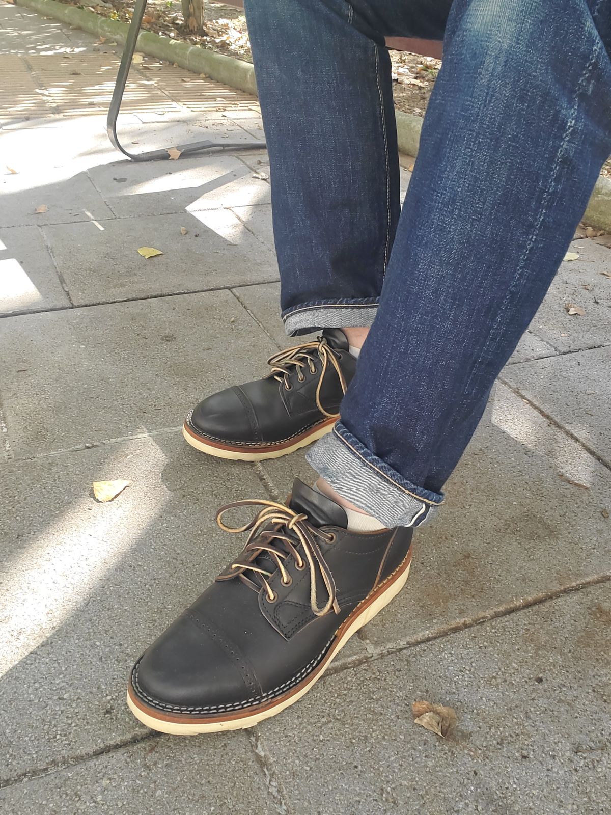 Photo by icarusflies95 on October 10, 2023 of the Viberg 145 Oxford in Horween Black Chromexcel.