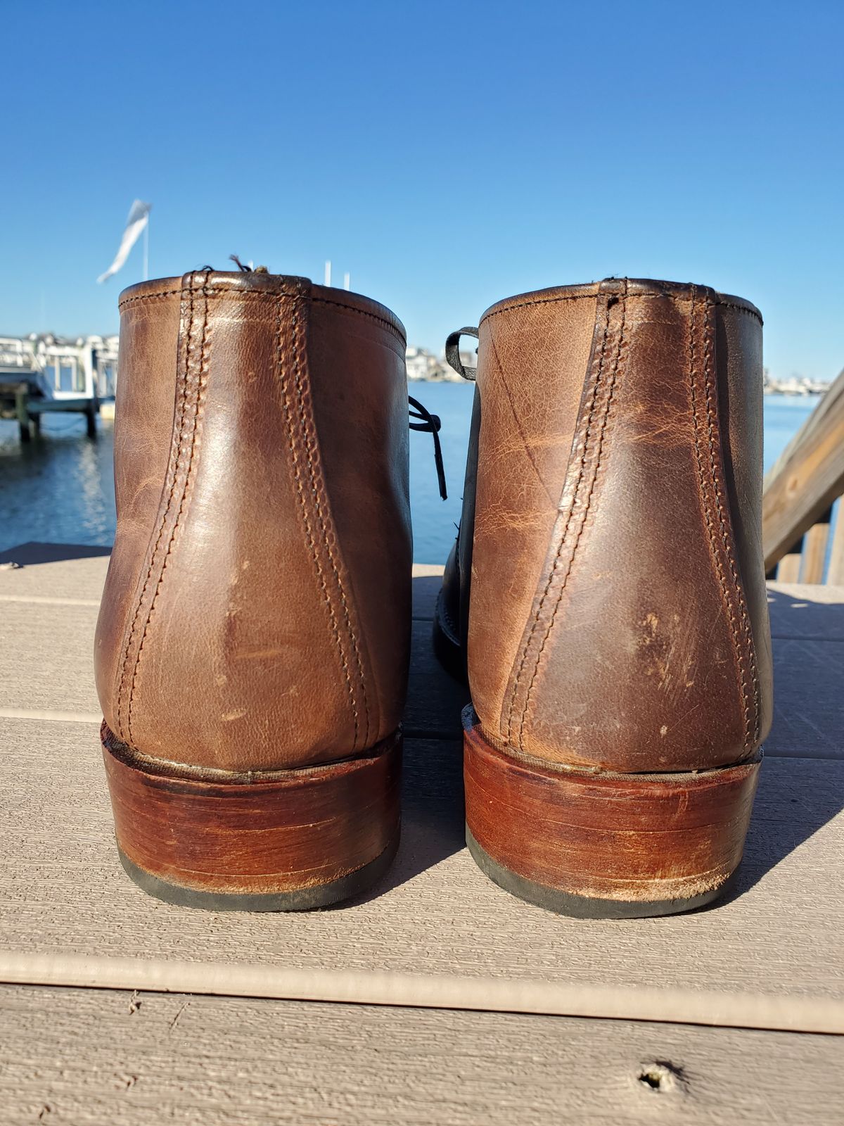 Photo by icarusflies95 on November 3, 2022 of the Red Wing Beckman Chukka in S.B. Foot Unknown Leather.