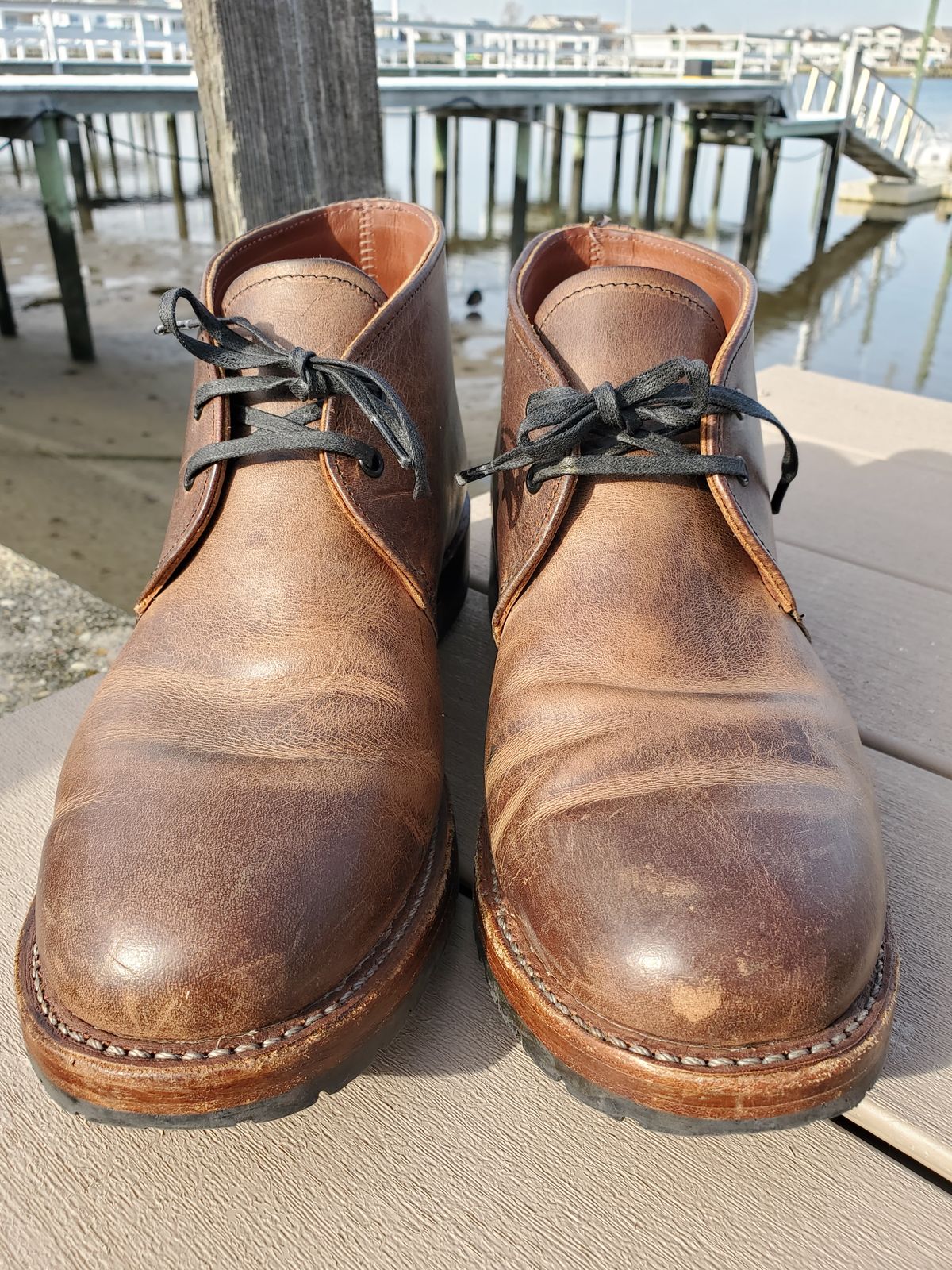 Photo by icarusflies95 on December 5, 2022 of the Red Wing Beckman Chukka in S.B. Foot Unknown Leather.