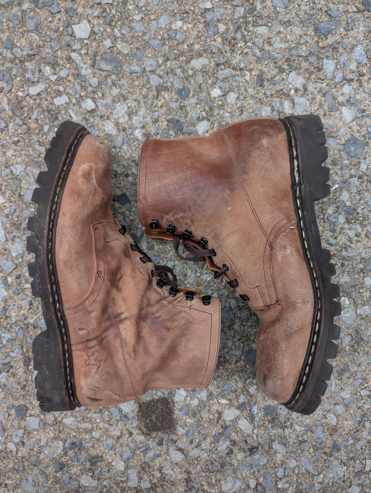 Photo by icarusflies95 on January 5, 2026 of the Paraboot Imbattable in Sauvage Naturel.