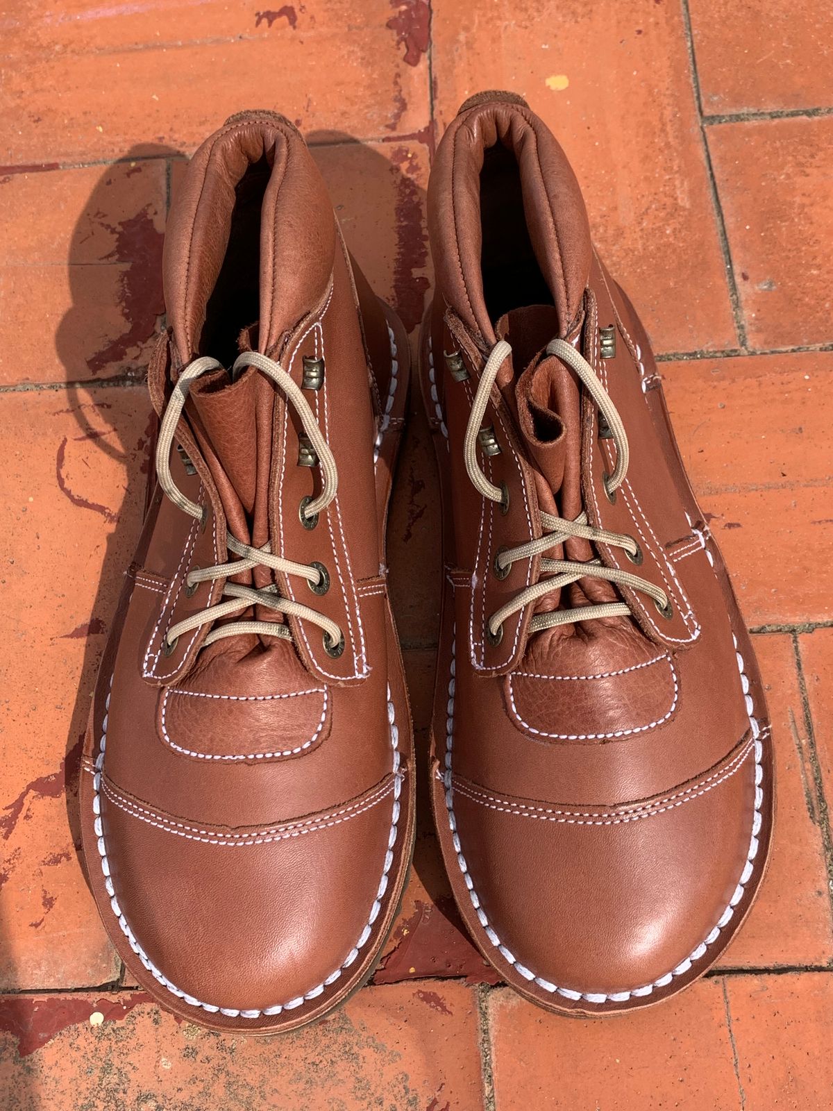 Photo by icarusflies95 on October 12, 2024 of the Jim Green African Ranger Barefoot Boot in Chestnut Tan Full Grain.