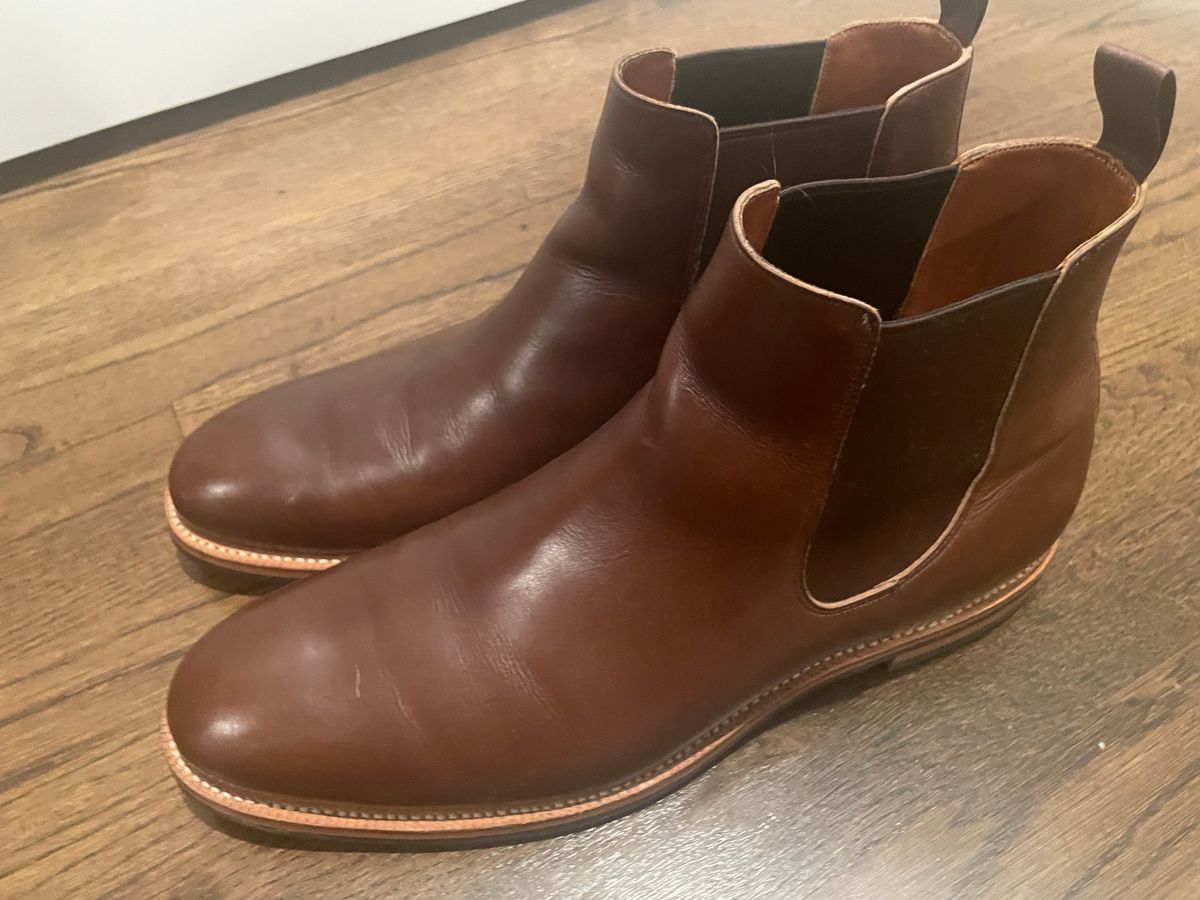 Photo by agpresto on March 3, 2023 of the Grant Stone Chelsea Boot in Horween Crimson Chromexcel.