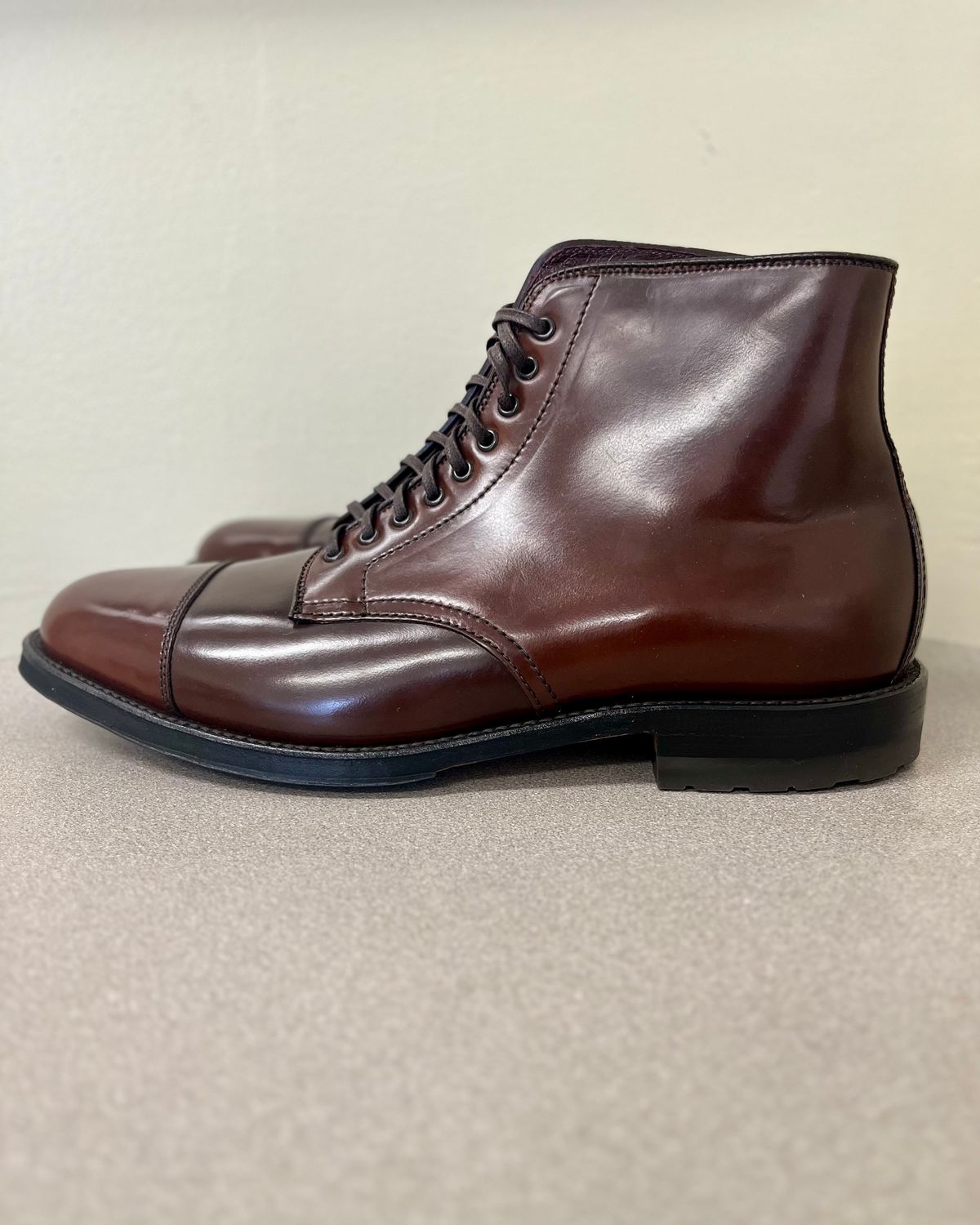 Photo by CellBlaster on October 4, 2023 of the Alden Straight Tip Boot in Horween Color 8 Shell Cordovan.