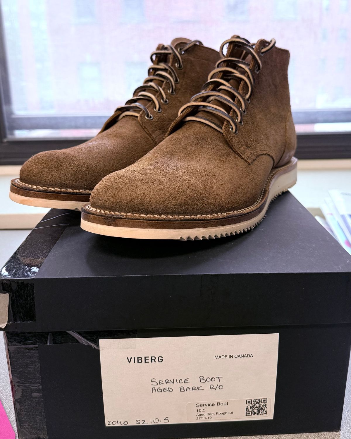 Photo by CellBlaster on October 17, 2024 of the Viberg Scout Boot in Seidel Aged Bark Roughout.